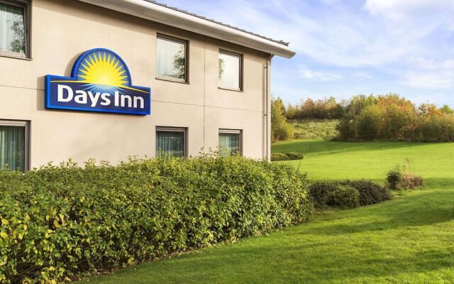 Days Inn Cannock Norton Canes M6 Toll