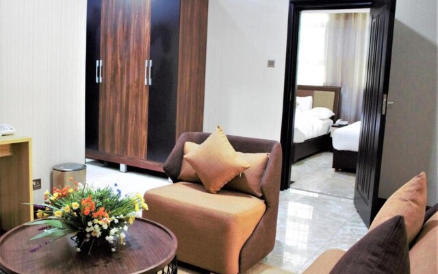 Hera Hotel