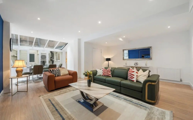 The Hertford Boutique