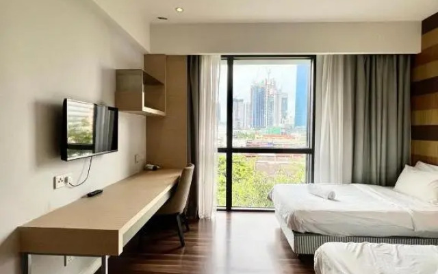 D'Majestic by Lush Living