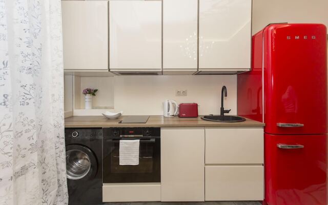 Elegant 2bdr Apartment With a Balcony