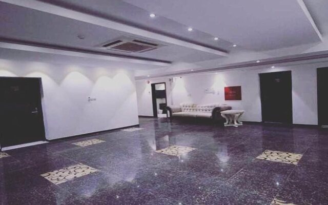 Nai Suites
