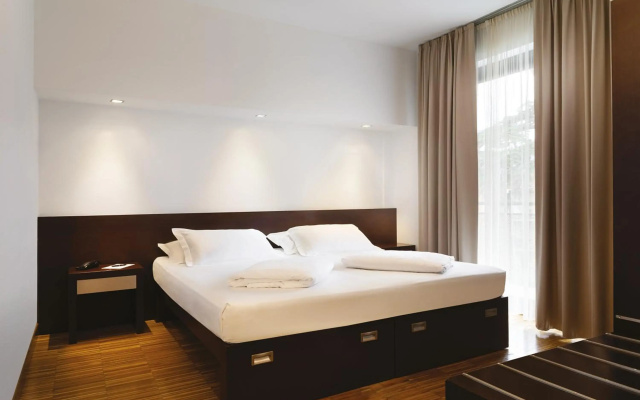 Astoria Resort