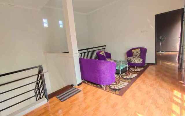 3 Bedroom at Villa Kusuma Pinus M3 by N2K