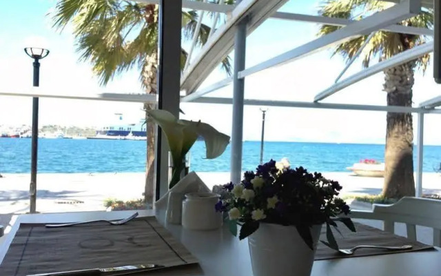 Oğlakçıoğlu Çeşme Hotel