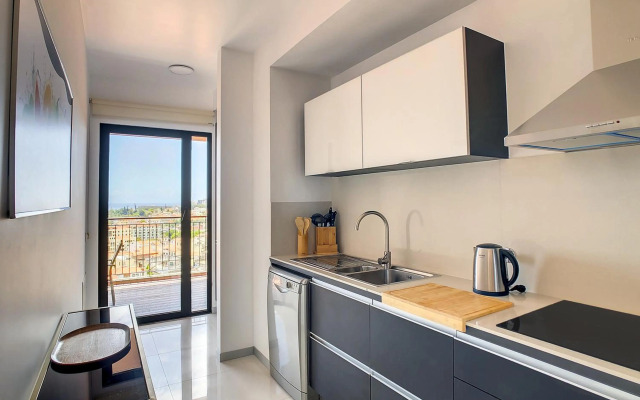 Arigato Apartment by MHM