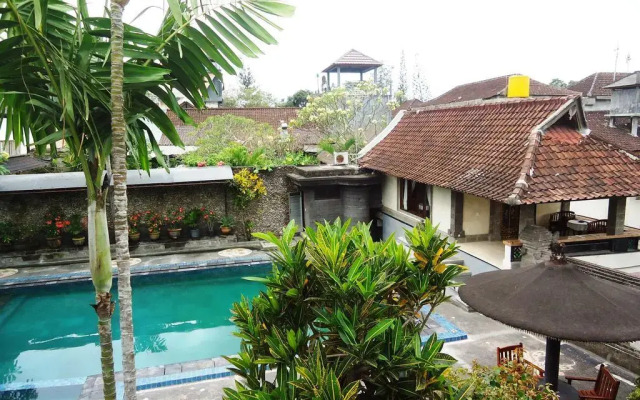 Pande Permai Bungalows