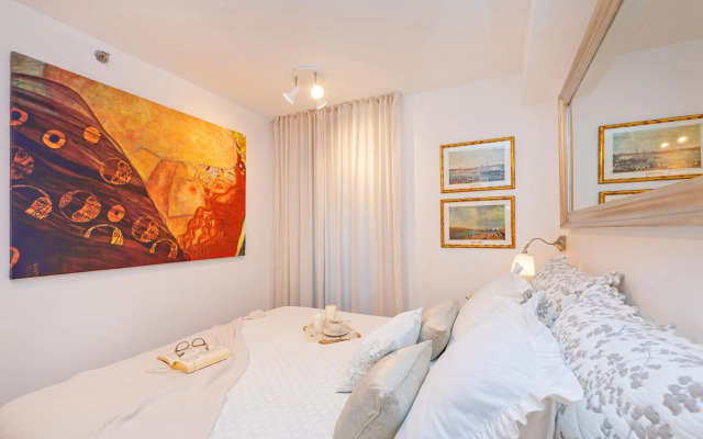 Perfect Downtown Apartment A217