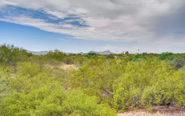 Mtn-View Tucson Casita Near Hospital!