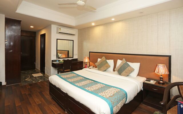 OYO 11451 The Avenue Residency