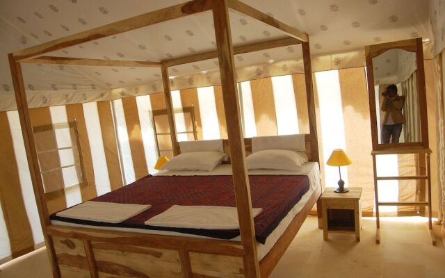 Sam Sand Dunes Desert Safari