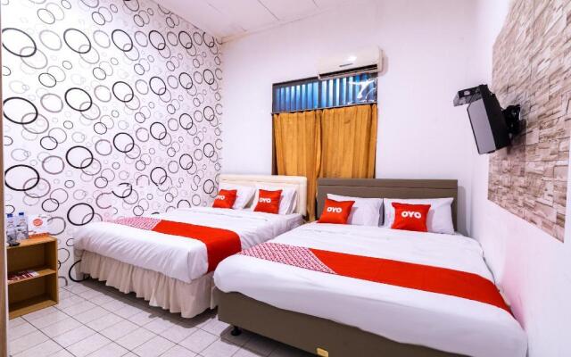 OYO 1421 Kasmaran Guest House Syariah