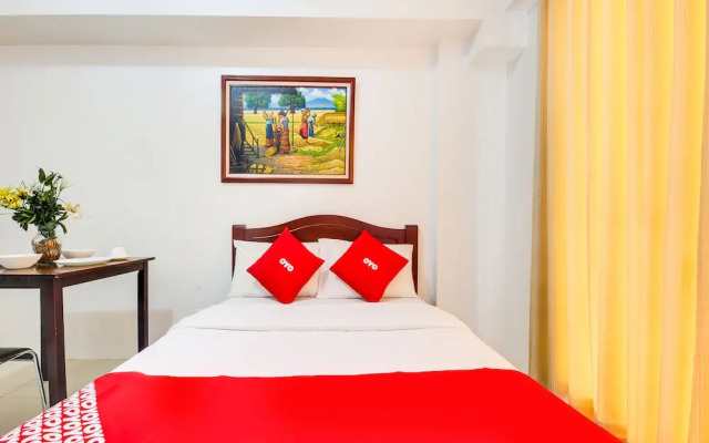 OYO 893 Dian Suites Makati