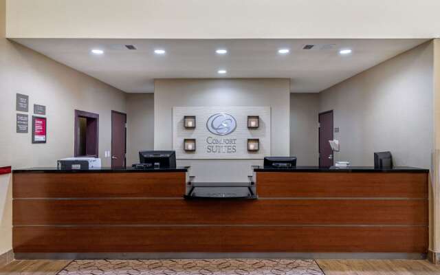 Comfort Suites