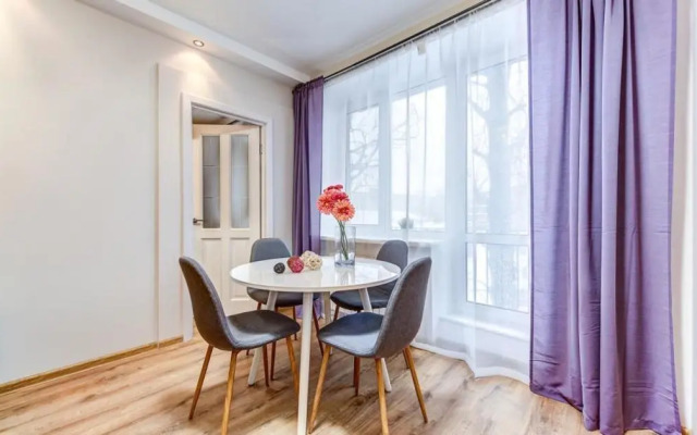 Welcome Home (Вэлком Хоум) на Таврической