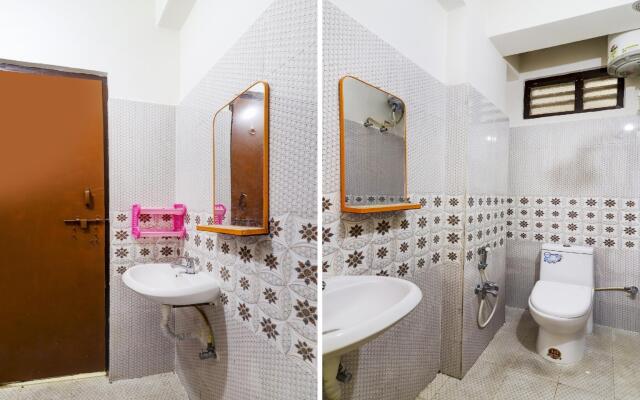 OYO 75403 A.R Residency