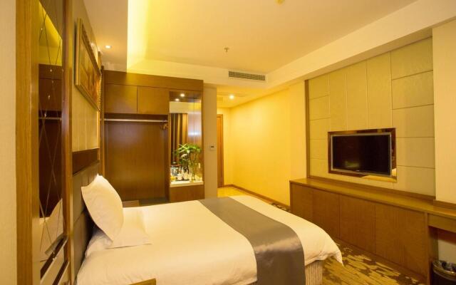 Borrman Hotel(Shanghai Hongqiao Railway Station National Exhibition Center Shop)