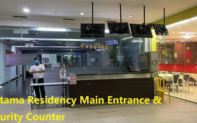 Private Jacuzzi Staycation at KL City 721