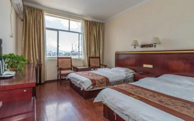Lijiang Xinhua Business Hotel