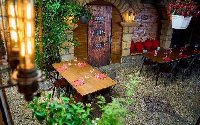 Aux Prisons de Montagny