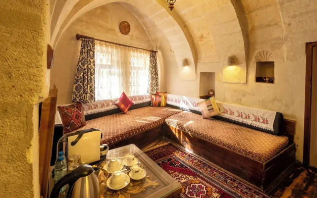 Gamirasu Cave Hotel