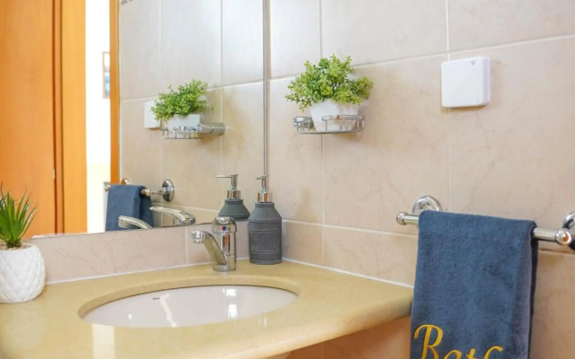 two bed room apartment 5 min walk to the beach