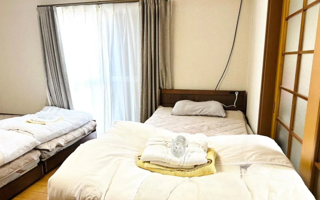 Nono teru Narita