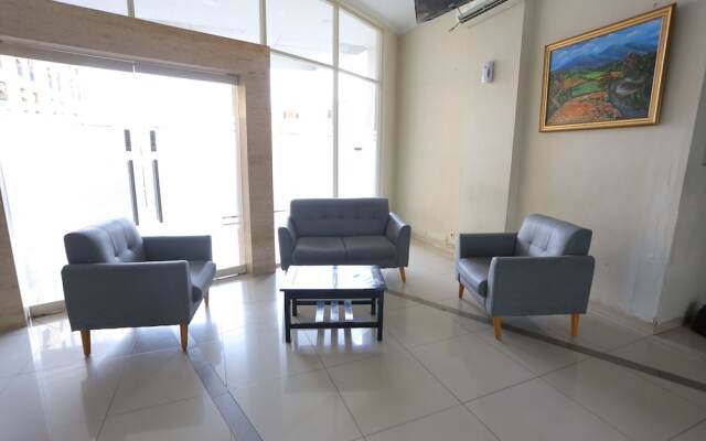 OYO 93492 Mamiya Rooms