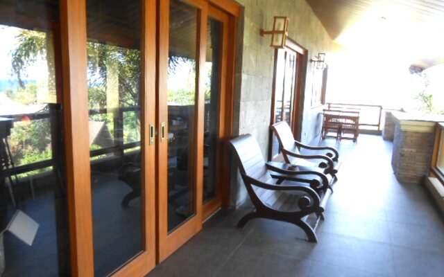 Tirta Spa Homestay