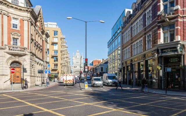 Stunning 3BR Apartment Next To Tower Bridge