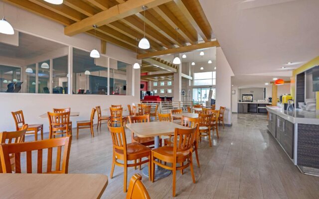 Comfort Inn Queretaro
