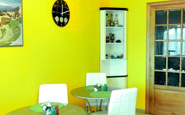 B&B Rosangela