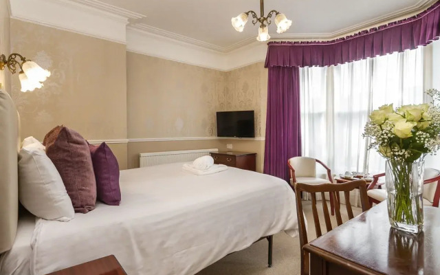 Lincoln House Hotel