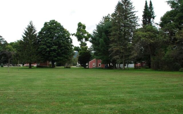 Apple Villa Cooperstown