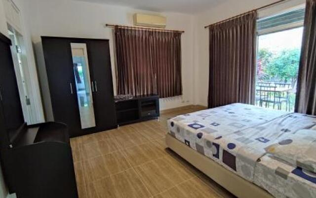 Happy House @ Casa Seaside Rayong