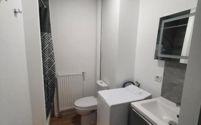 Studio Aix avec stationnement