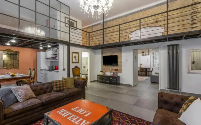 The Address Loft 22ppl