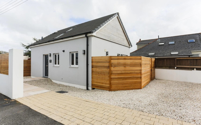 Modern Detached House outside of Truro