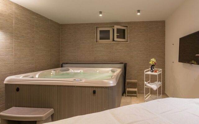 Luxurious Villa in Butkovici with Pool & Hot Tub