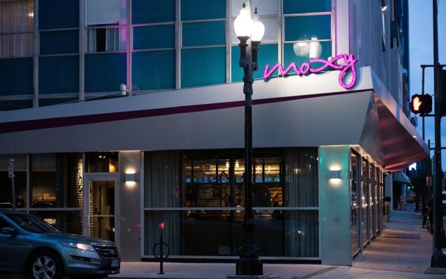 Moxy New Orleans Downtown French Quarter