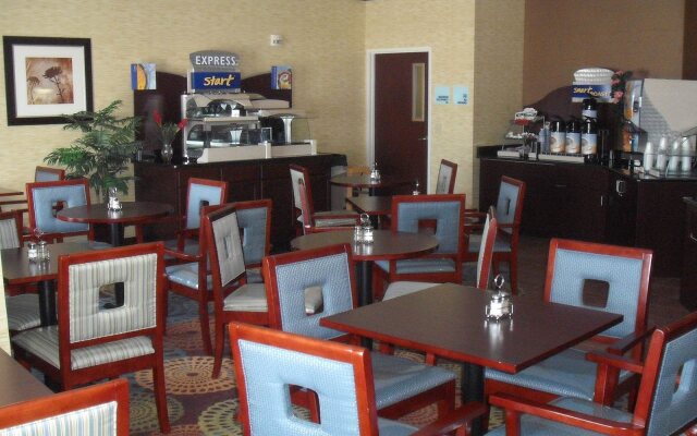 Holiday Inn Express Lapeer by IHG