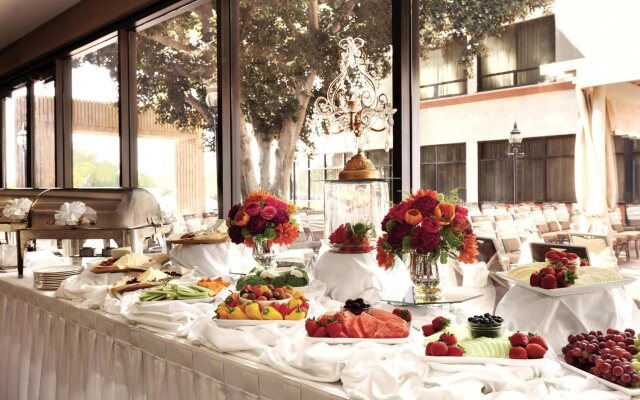 DoubleTree by Hilton Hotel San Bernardino