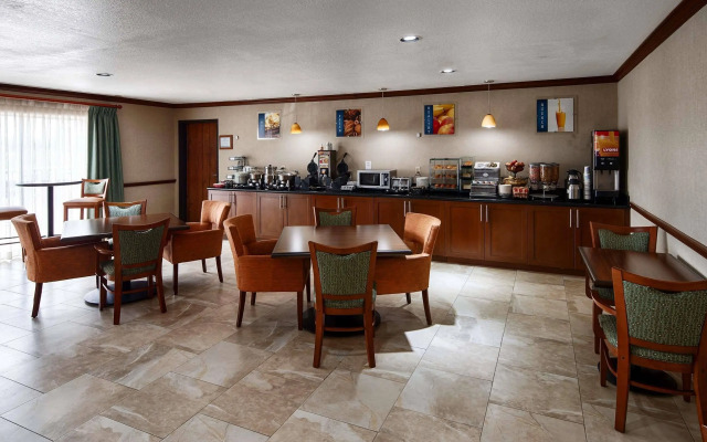 Best Western Plus Atrium Inn