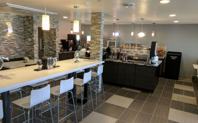 SureStay Plus Hotel by Best Western Coralville Iowa City