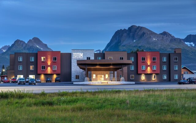 Totem Hotel and Suites