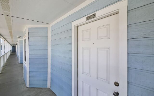 Seascape 1303 - 1 Br Condo