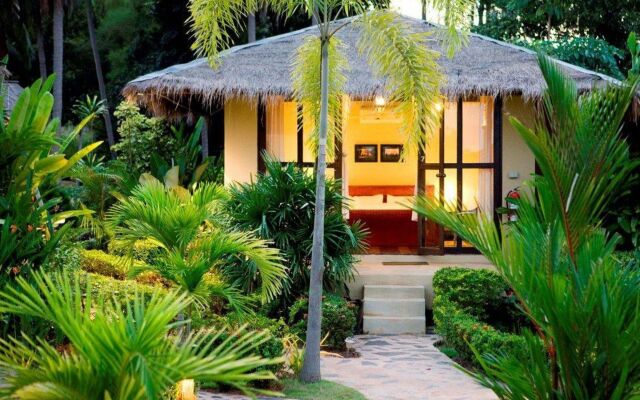 Amber Sands Beach Resort