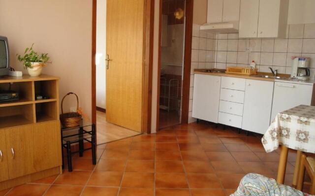 Brnic-Agencija - One Bedroom No.2