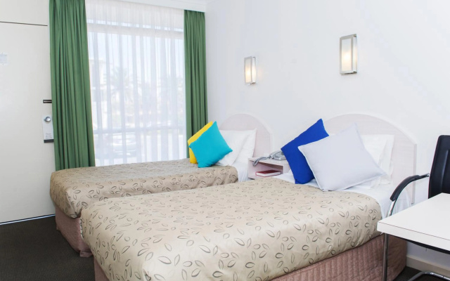 Alexander Motor Inn & Apartments – Guest Rooms – Melbourne