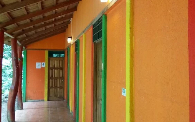 MI Casa Hostel & Hotel El Tesoro
